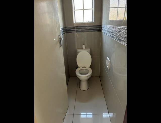 5 BEDROOM HOUSE FOR SALE IN HURLYVALE